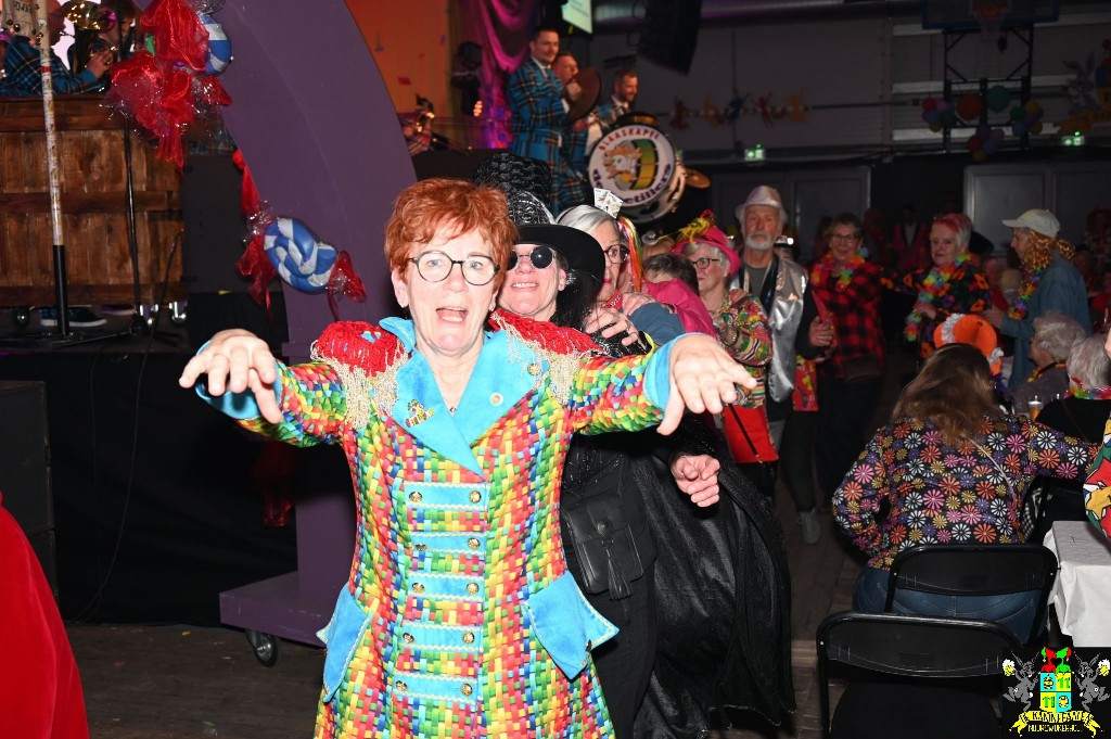 ../Images/Senioren carnaval 2024 281.jpg